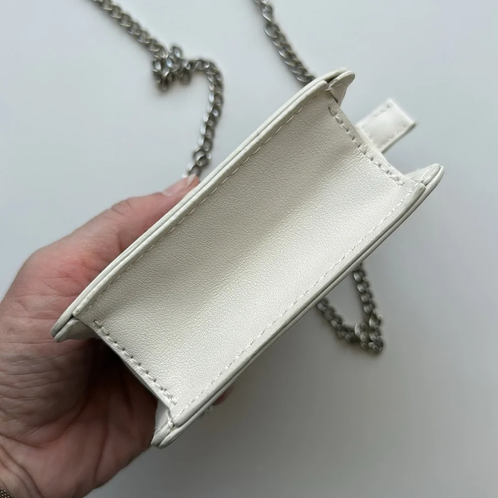 Steve Madden White Micro purse with crossbody chain - Picture 8 of 10